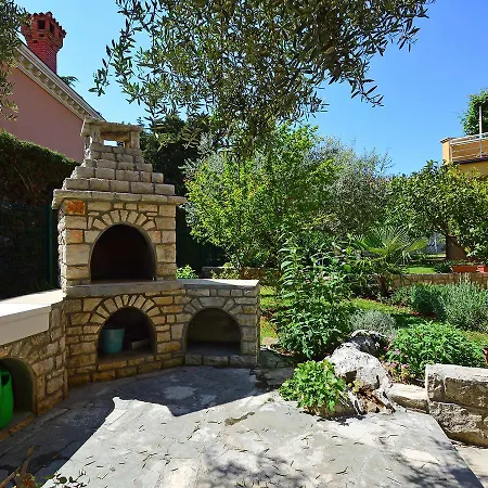 Apartment Vesna *